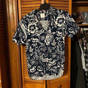 Men’s button up